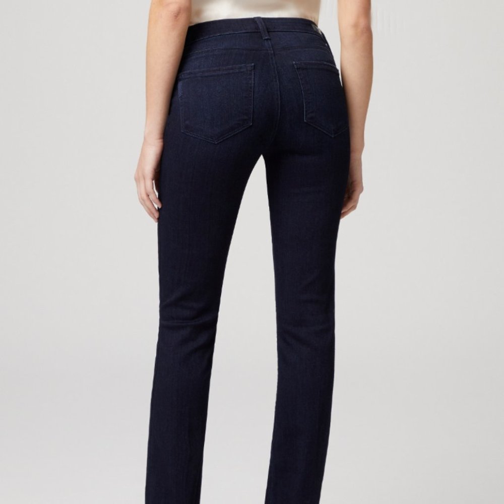 PAIGE Manhattan Boot Cut Jean Size 26